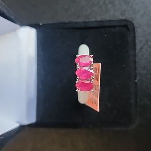 Niassa Ruby and Natural Jade Band Ring